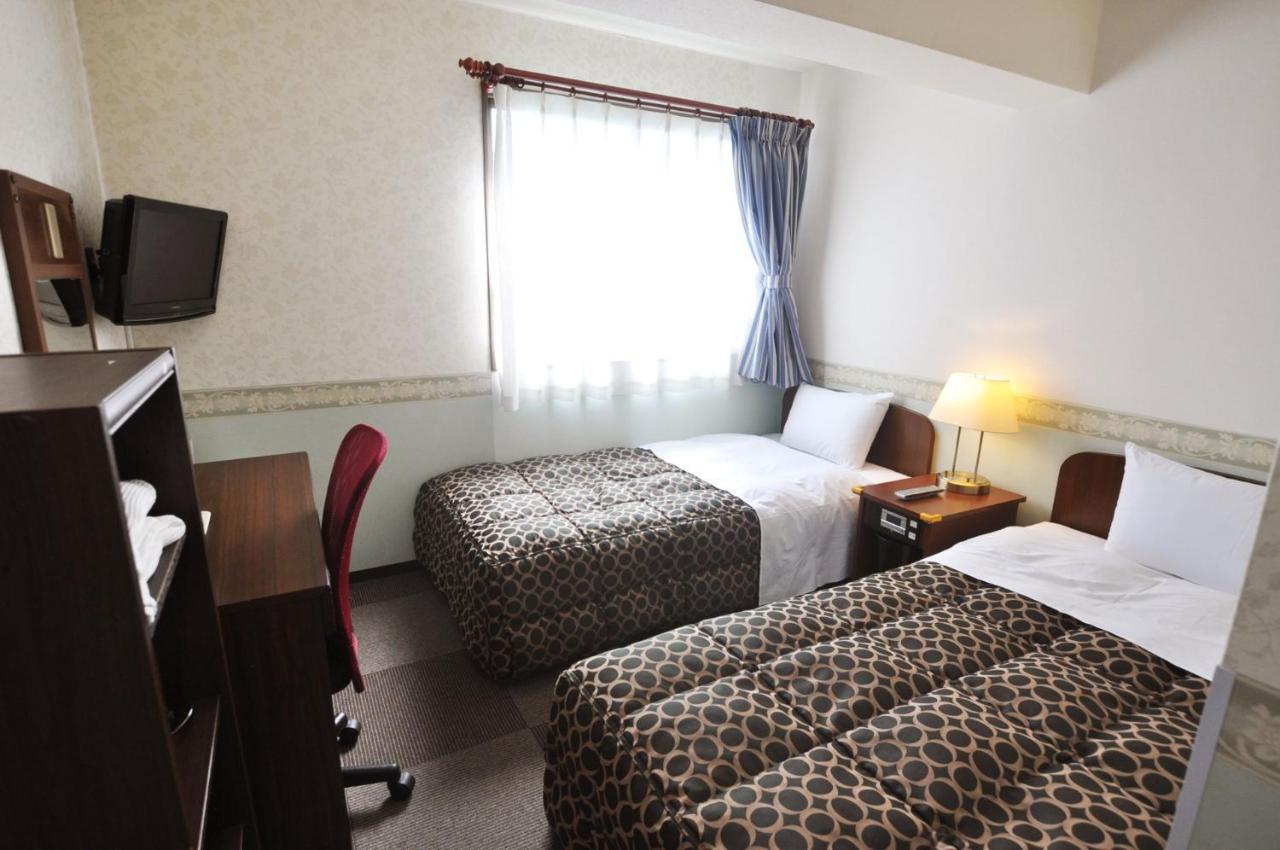 Futsukaichi Green Hotel Chikushino Екстериор снимка